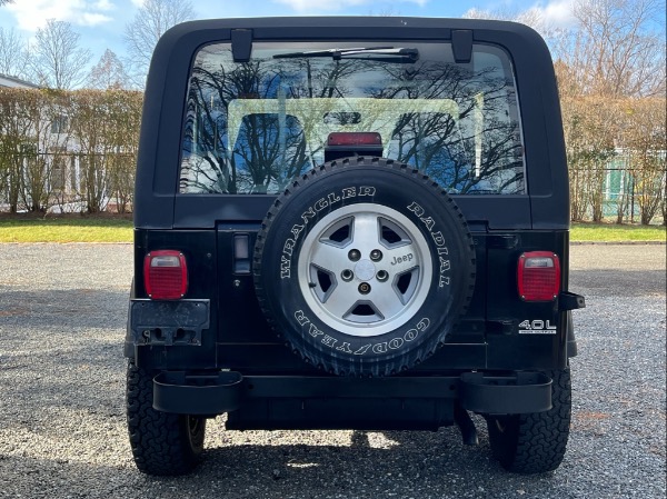 Used-1995-Jeep-Wrangler-YJ-SE