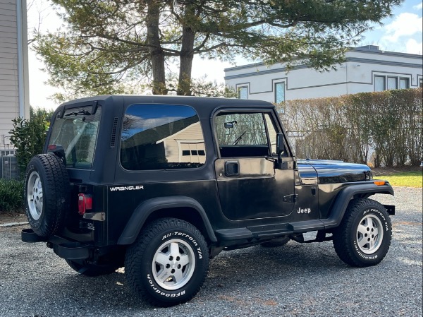 Used-1995-Jeep-Wrangler-YJ-SE