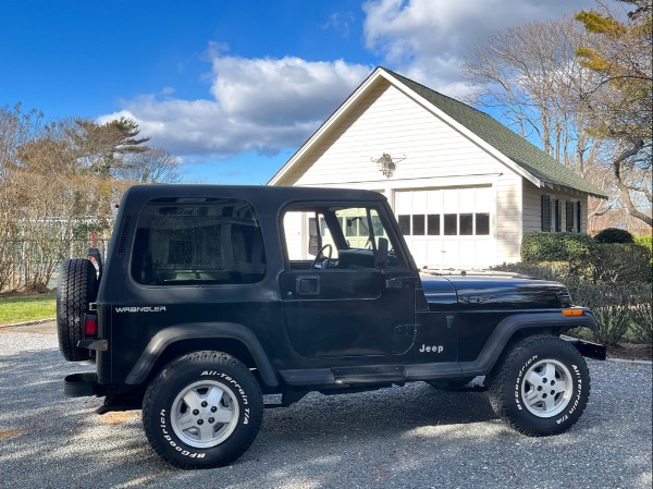 Used-1995-Jeep-Wrangler-YJ-SE