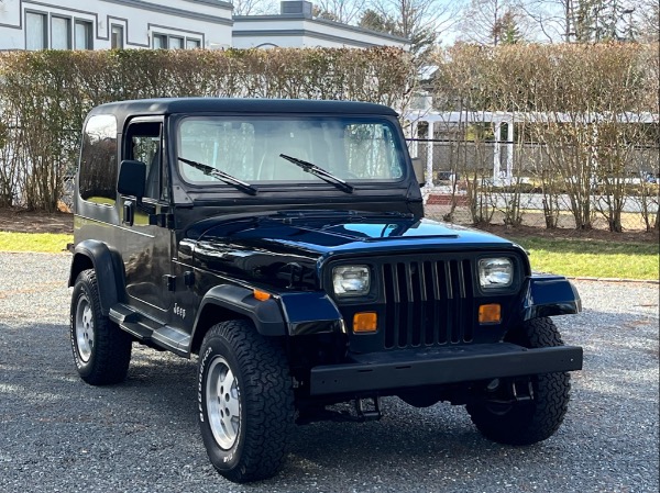 Used-1995-Jeep-Wrangler-YJ-SE