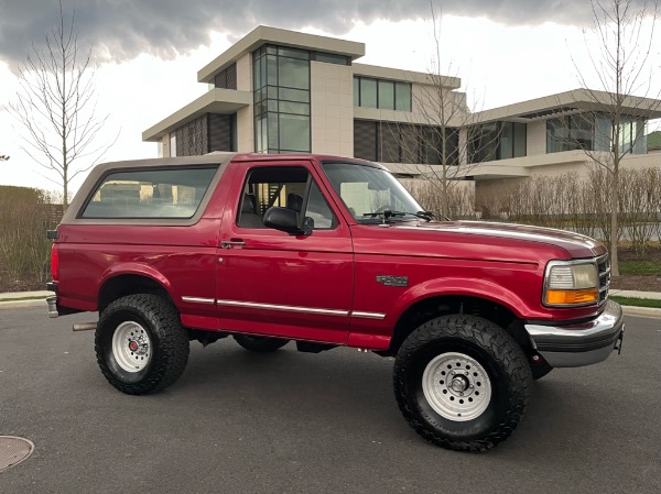 Used-1994-Ford-Bronco-XLT