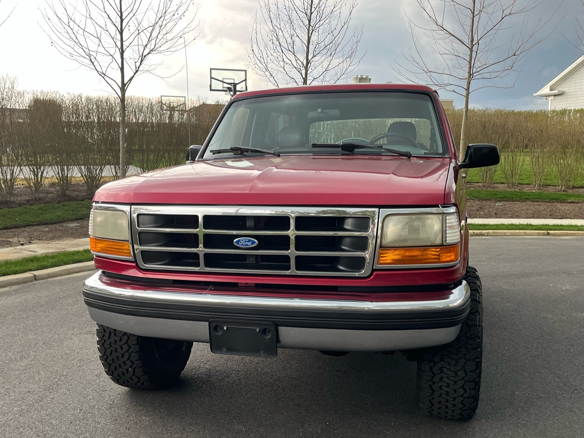 Used-1994-Ford-Bronco-XLT