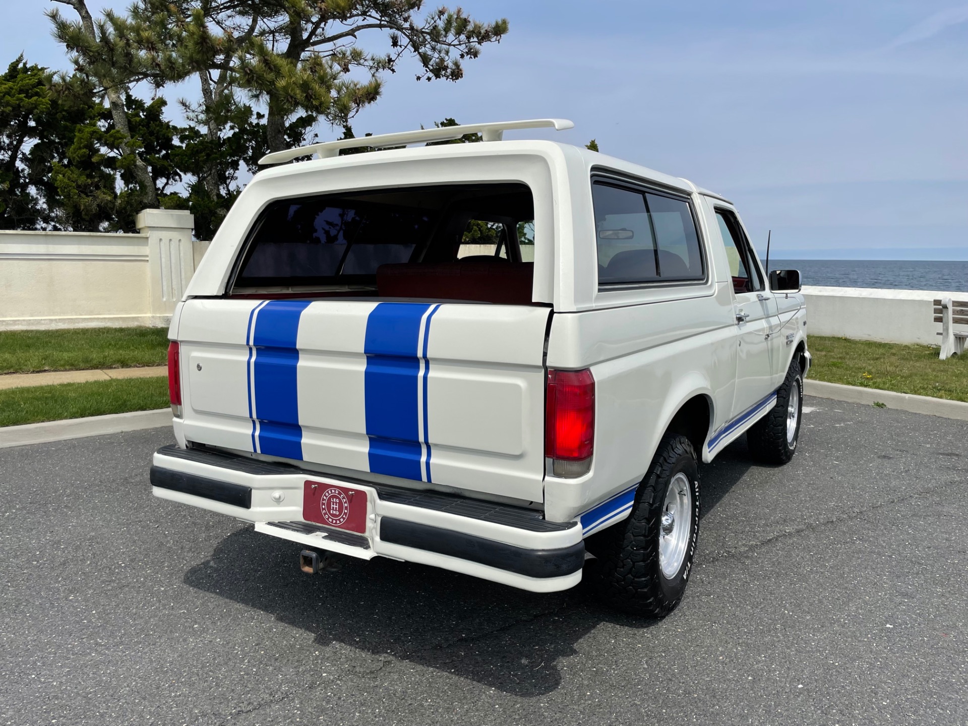Used-1990-Ford-Bronco-XLT