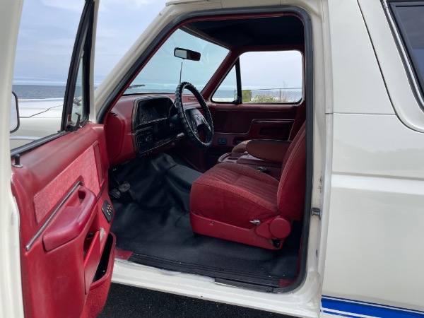 Used-1990-Ford-Bronco-XLT