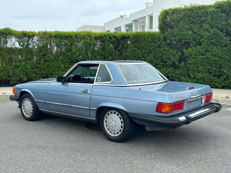 Used-1988-Mercedes-Benz-560-SL-R107