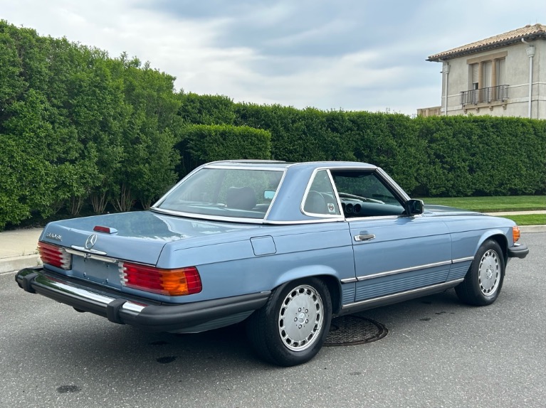 Used-1988-Mercedes-Benz-560-SL-R107