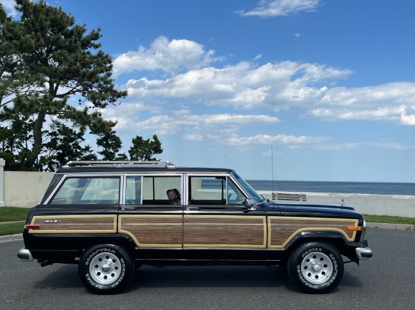 Used-1987-Jeep-Grand-Wagoneer