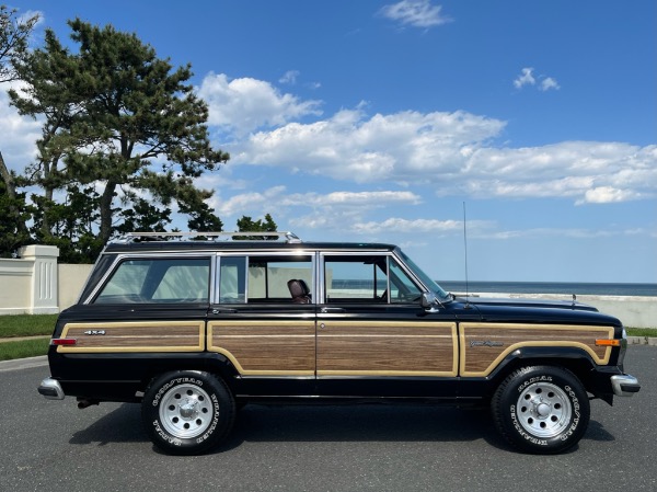 Used-1987-Jeep-Grand-Wagoneer