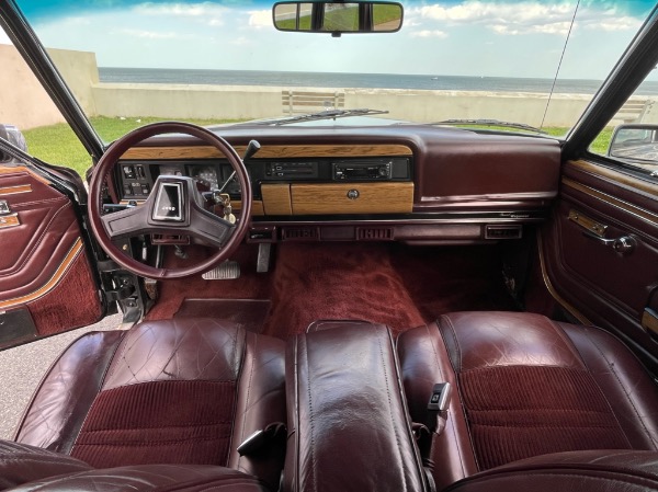 Used-1987-Jeep-Grand-Wagoneer