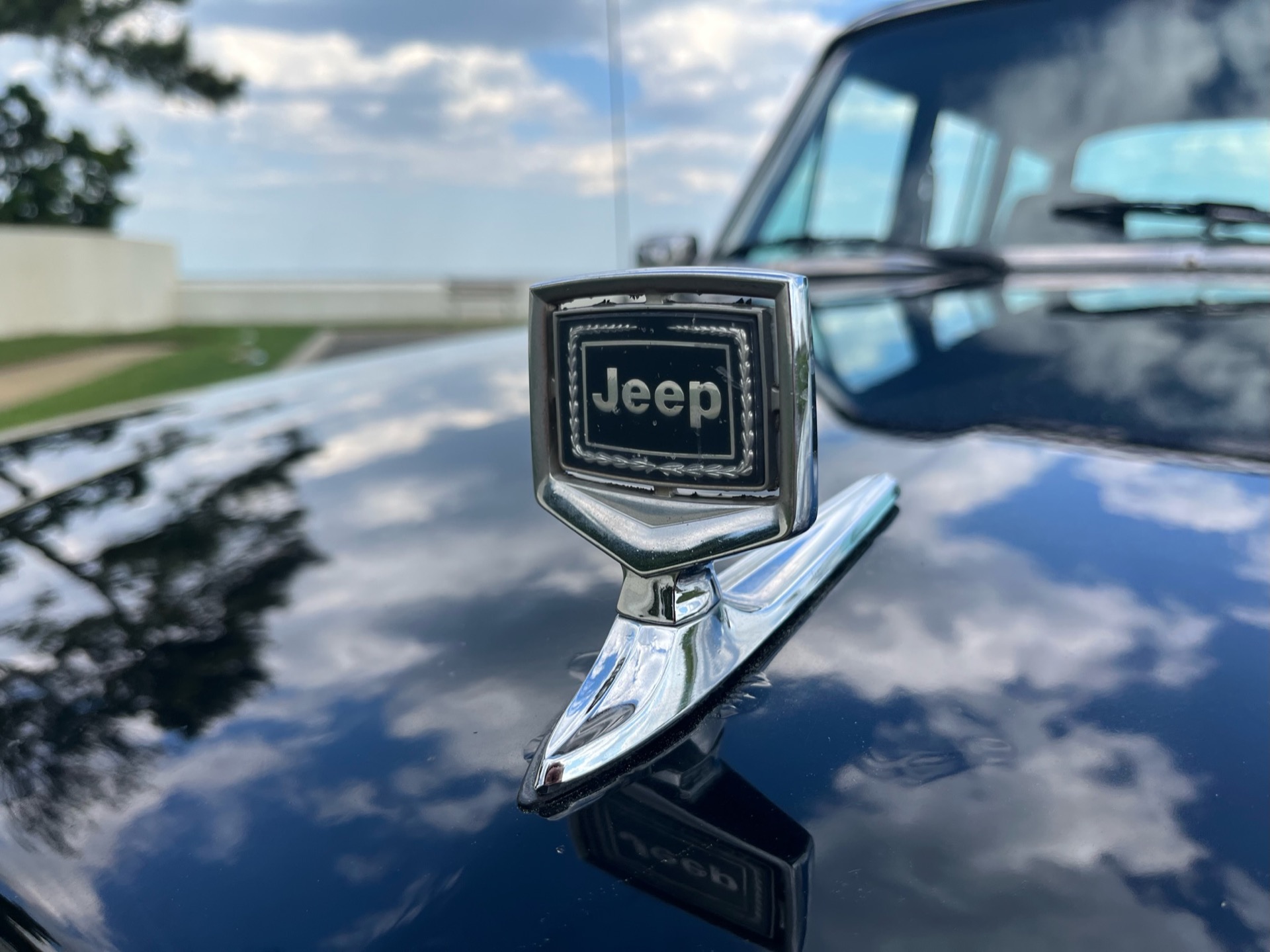 Used-1987-Jeep-Grand-Wagoneer