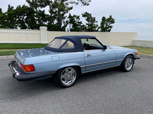 Used-1988-Mercedes-Benz-560-SL-R107