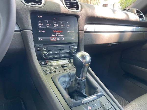 Used-2017-Porsche-718-Cayman