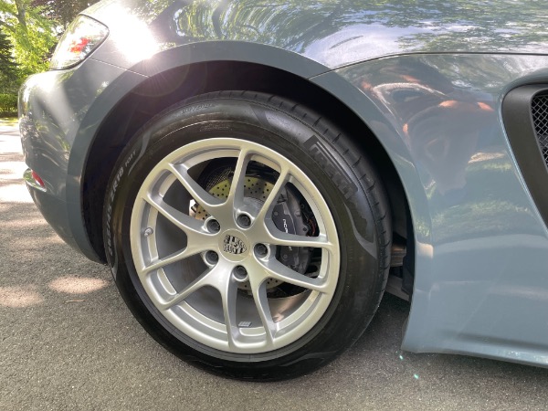 Used-2017-Porsche-718-Cayman