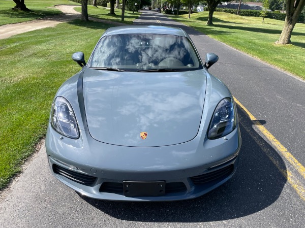 Used-2017-Porsche-718-Cayman