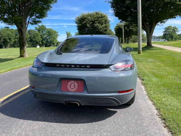 Used-2017-Porsche-718-Cayman
