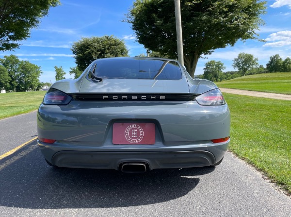 Used-2017-Porsche-718-Cayman
