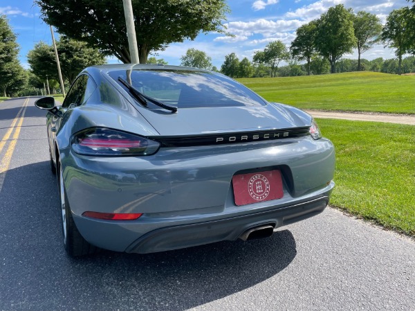Used-2017-Porsche-718-Cayman