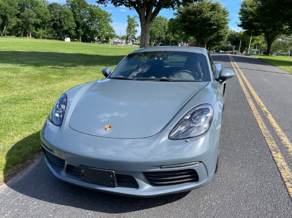 Used-2017-Porsche-718-Cayman