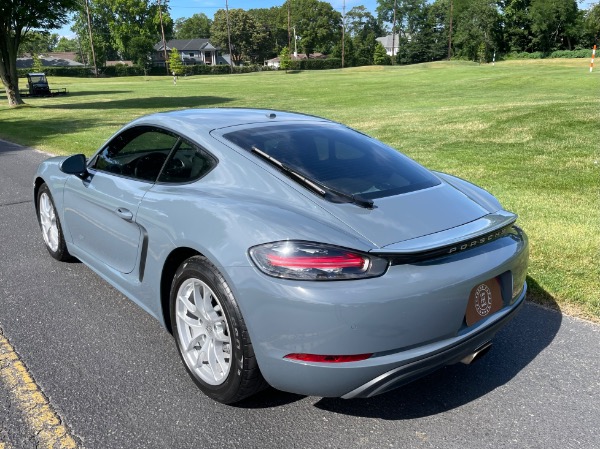 Used-2017-Porsche-718-Cayman