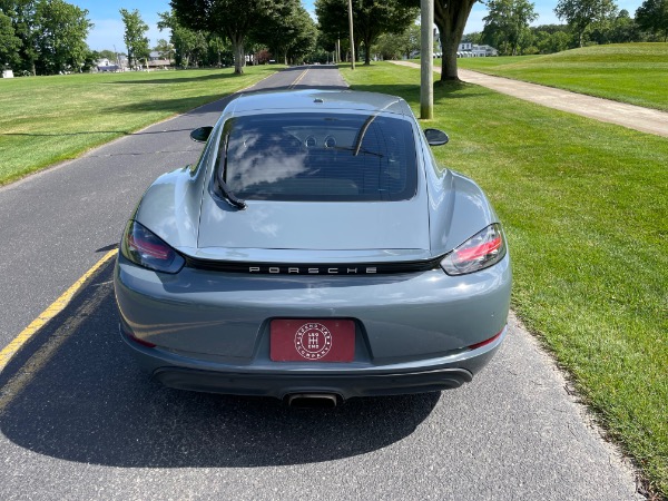 Used-2017-Porsche-718-Cayman