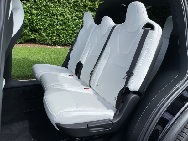 Used-2022-Tesla-Model-X