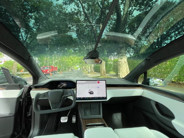 Used-2022-Tesla-Model-X
