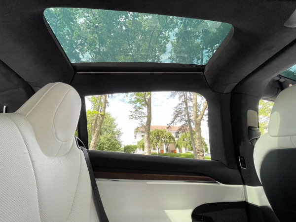Used-2022-Tesla-Model-X