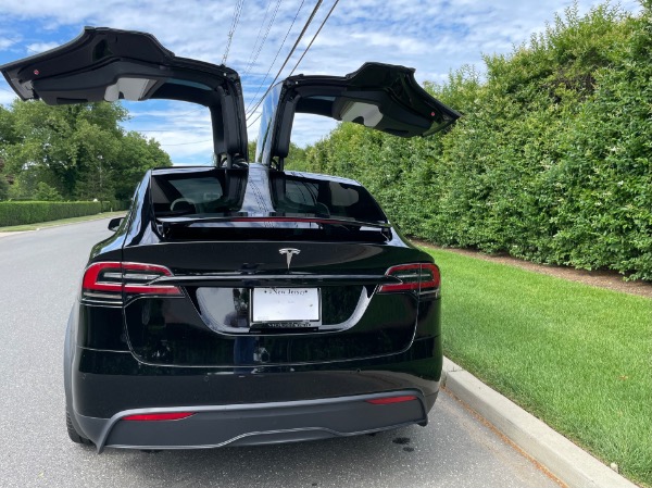 Used-2022-Tesla-Model-X