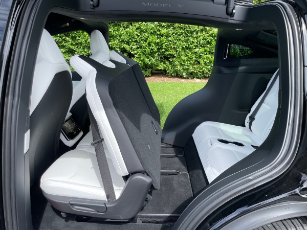 Used-2022-Tesla-Model-X
