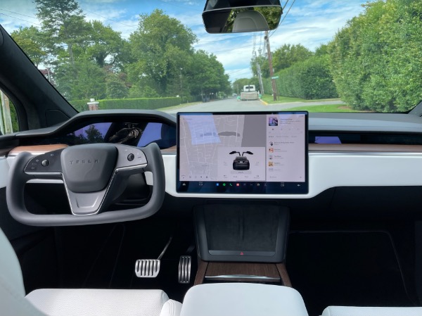 Used-2022-Tesla-Model-X