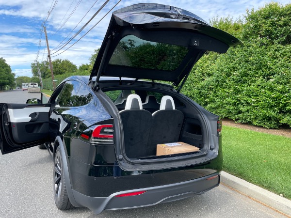 Used-2022-Tesla-Model-X