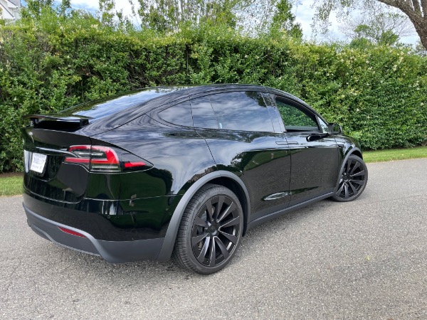 Used-2022-Tesla-Model-X
