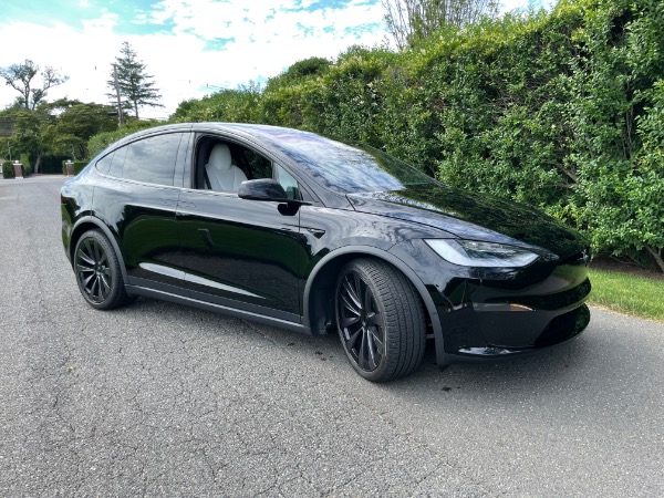 Used-2022-Tesla-Model-X