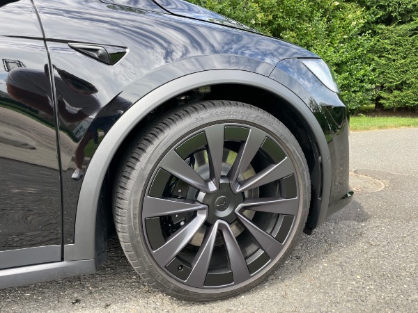 Used-2022-Tesla-Model-X