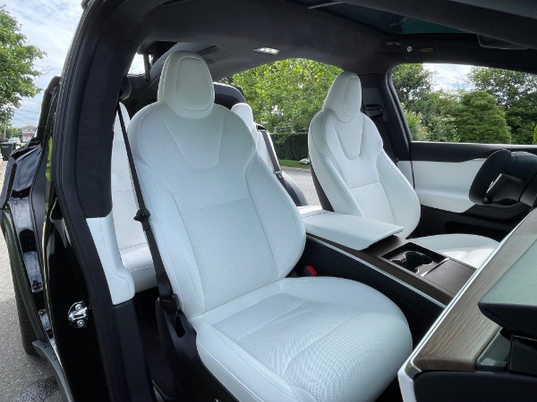 Used-2022-Tesla-Model-X