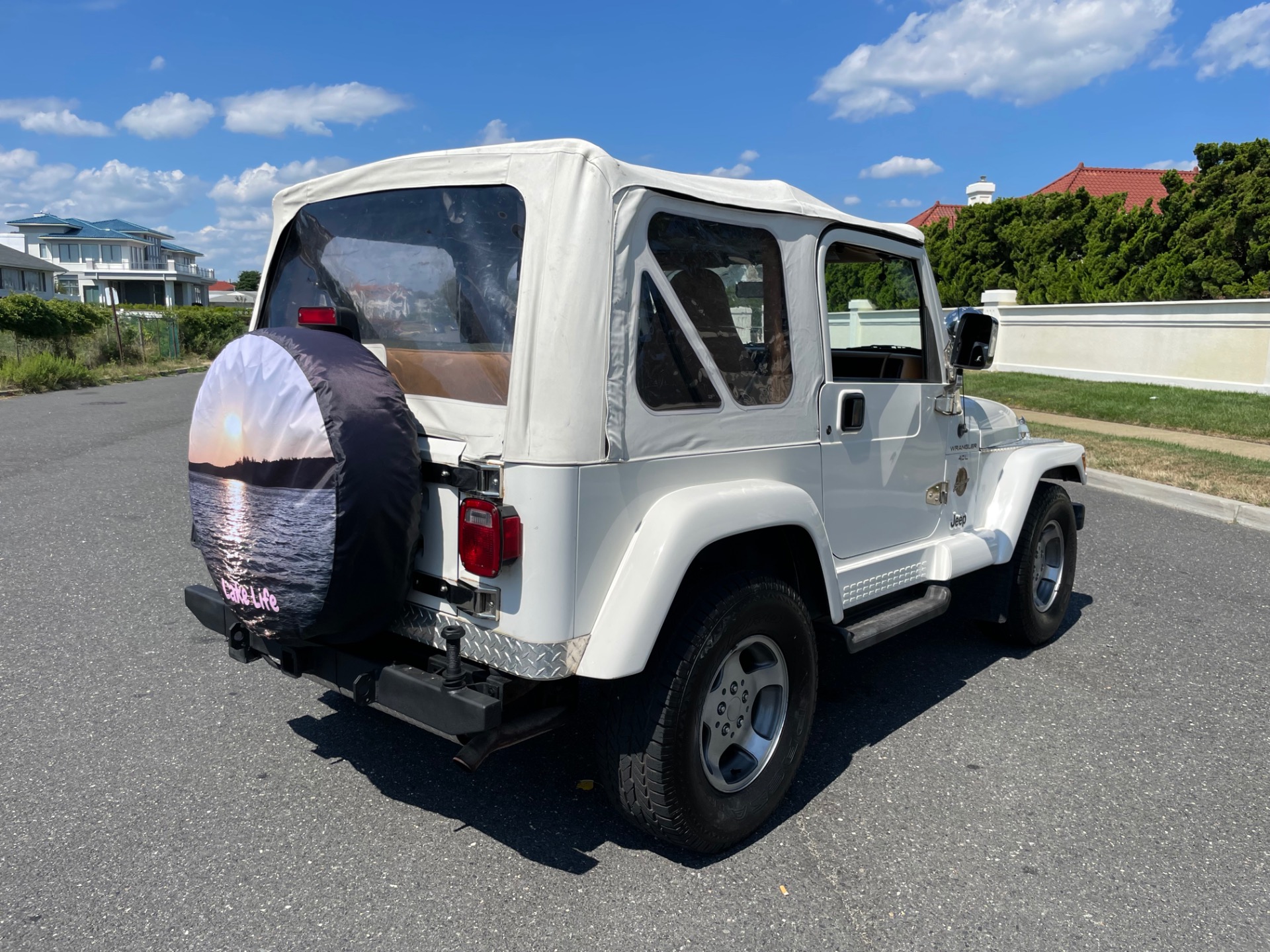 Used-1998-Jeep-Wrangler-Sahara-TJ