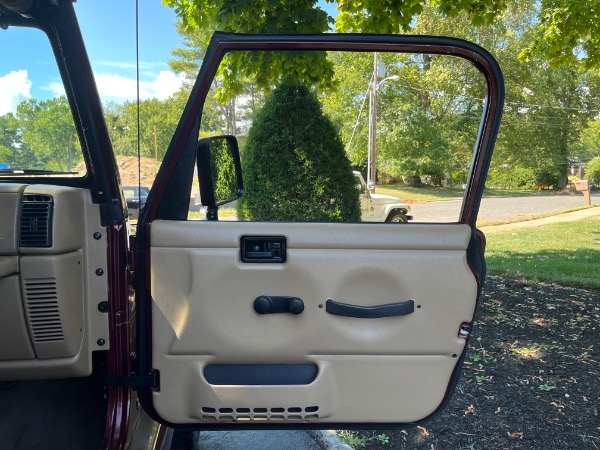 Used-2002-Jeep-Wrangler-Sahara