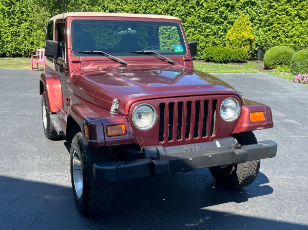 Used-2002-Jeep-Wrangler-Sahara