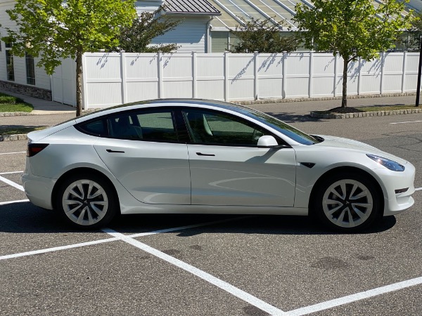 Used-2022-Tesla-Model-3