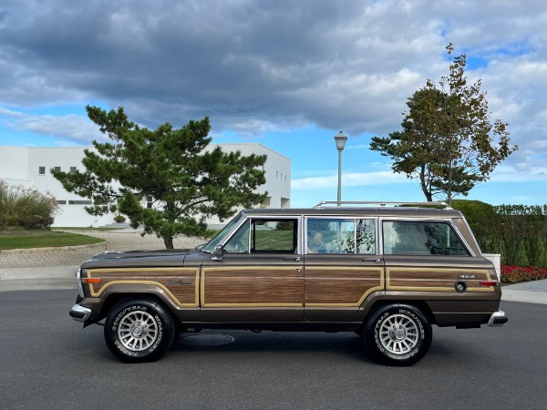 Used-1987-Jeep-Grand-Wagoneer