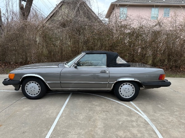 Used-1986-Mercedes-Benz-560-SL-R107