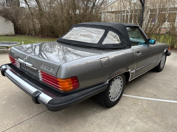 Used-1986-Mercedes-Benz-560-SL-R107