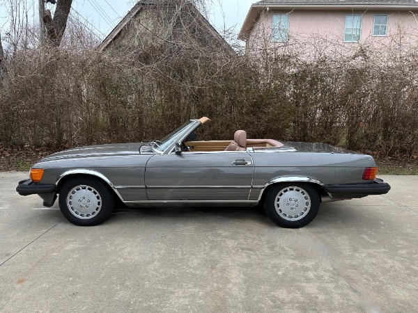 Used-1986-Mercedes-Benz-560-SL-R107