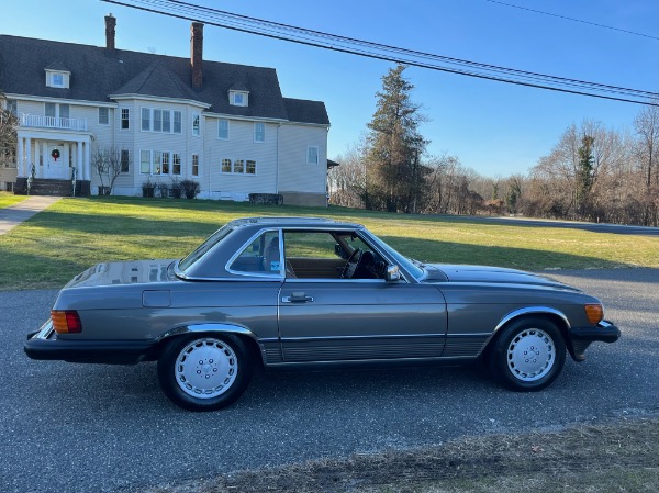 Used-1986-Mercedes-Benz-560-SL-R107