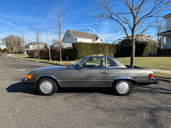 Used-1986-Mercedes-Benz-560-SL-R107