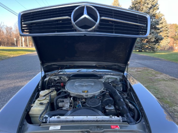 Used-1986-Mercedes-Benz-560-SL-R107