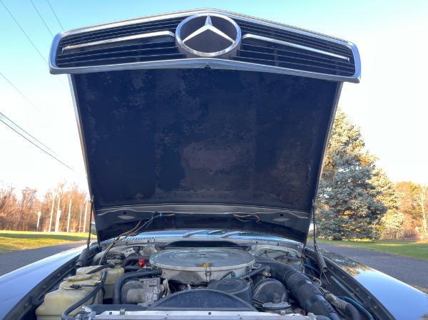 Used-1986-Mercedes-Benz-560-SL-R107