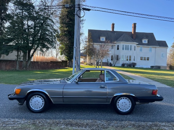 Used-1986-Mercedes-Benz-560-SL-R107