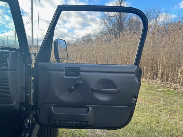 Used-1999-Jeep-Wrangler-Sport-5-Speed-TJ