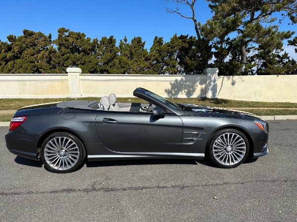 Used-2015-Mercedes-Benz-SL550-